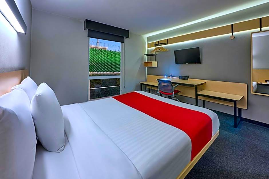 City Express by Marriott Ciudad de México Plaza Central