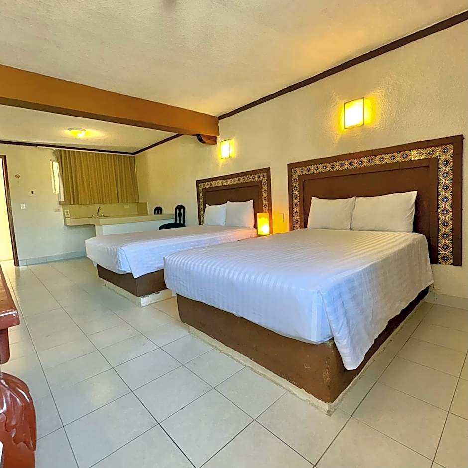 Suites Cancun Center