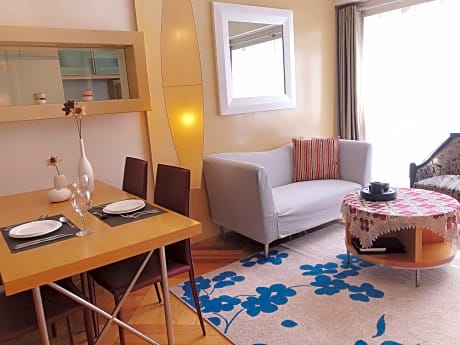 1-Bedroom Premier