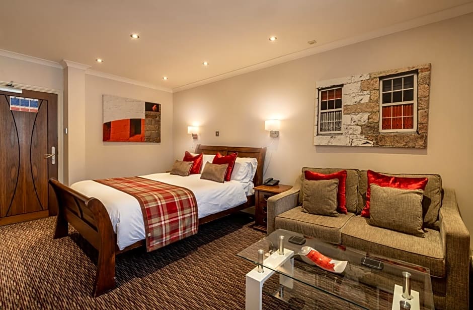 The Inn Boutique Hotel Bar and Restaurant (Pet-friendly)