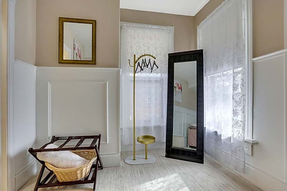 50 Lincoln Short North Bed & Breakfast