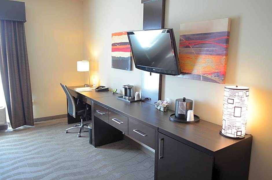 Holiday Inn & Suites Houston West - Westway Park By IHG