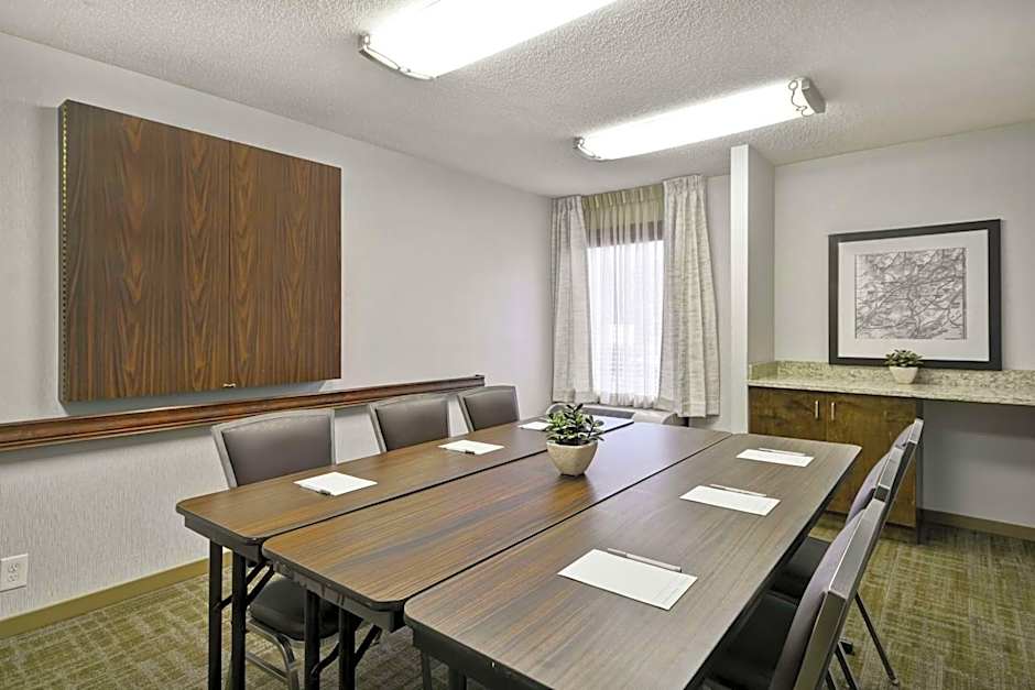 Hampton Inn By Hilton Birmingham/Mountain Brook