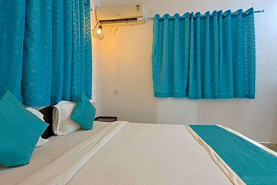 Baga Fantacia Beach Inn