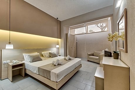 Semi-Ground Floor Double Room