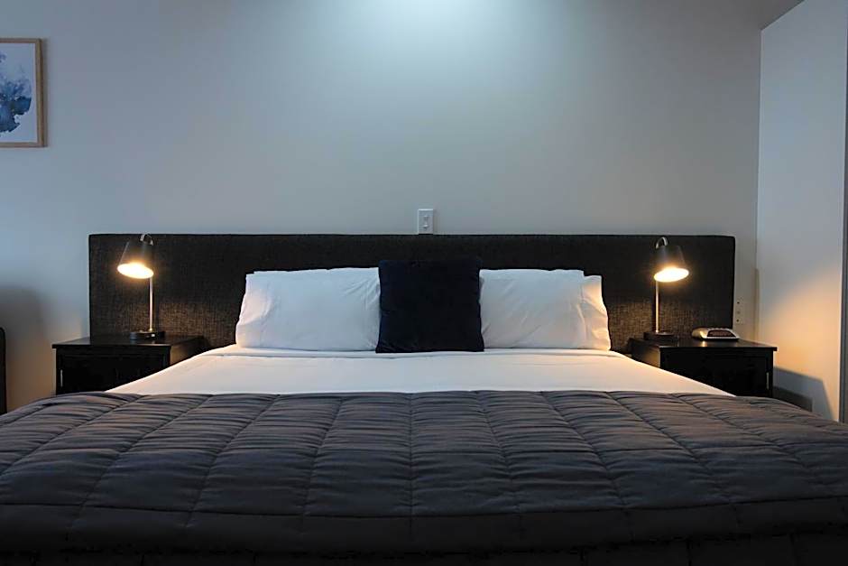 Cambridge Mews Motel