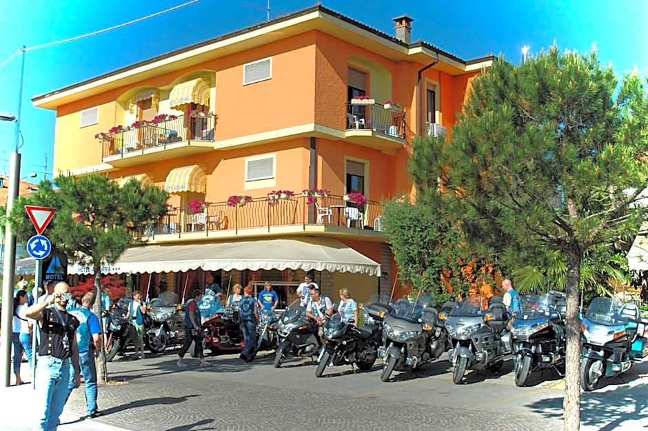 Hotel Azzurra