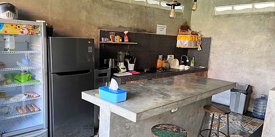 Pis Bolong Canggu