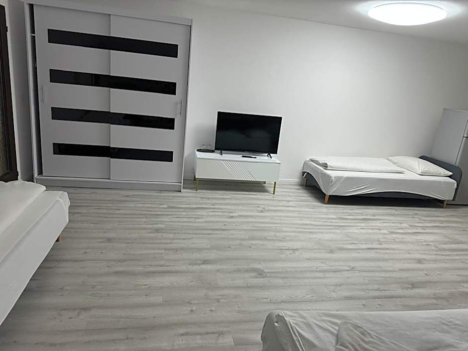 Apparthotel Alte Innbrücke-24Std-Self-Check in-Haustiere Willkommen