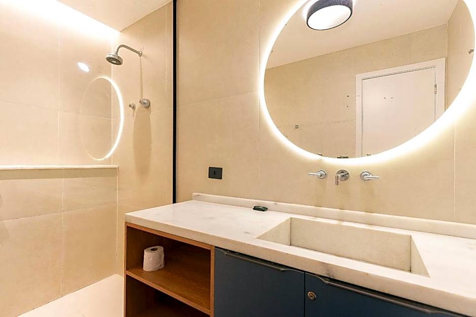 3BR Comfort: 100m from Copacabana-Ipanema Beach