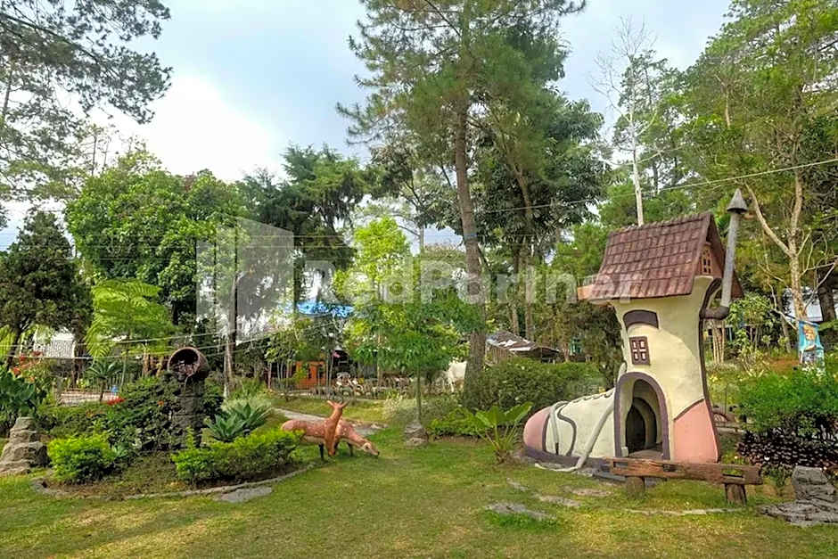 Javenir Hotel Tawangmangu Mitra RedDoorz