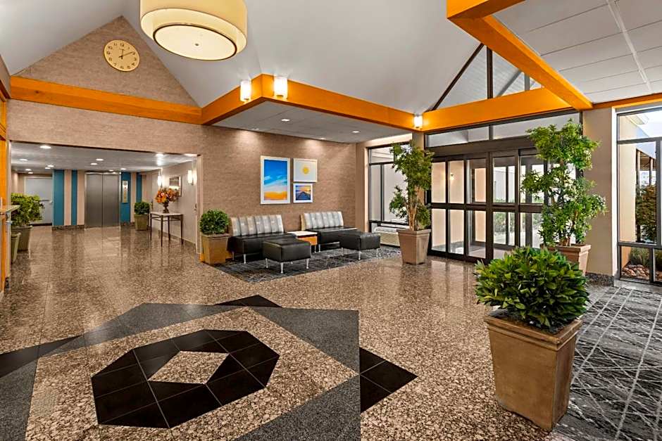 Days Inn by Wyndham Lanham Washington DC