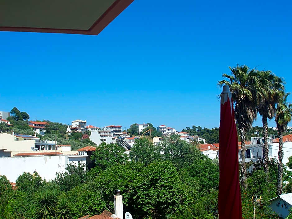 SKIATHOS STUDIOS