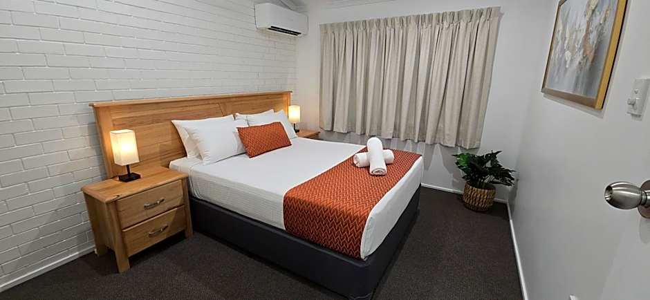 Villa Mirasol Motor Inn