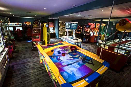 519 Family Caravan at Golden Gate Holiday Centre, Sleeps 6