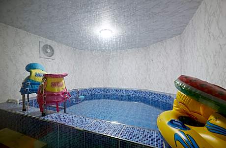 Hongcheon Gureumsoky Sanchaek Kids Poolvilla