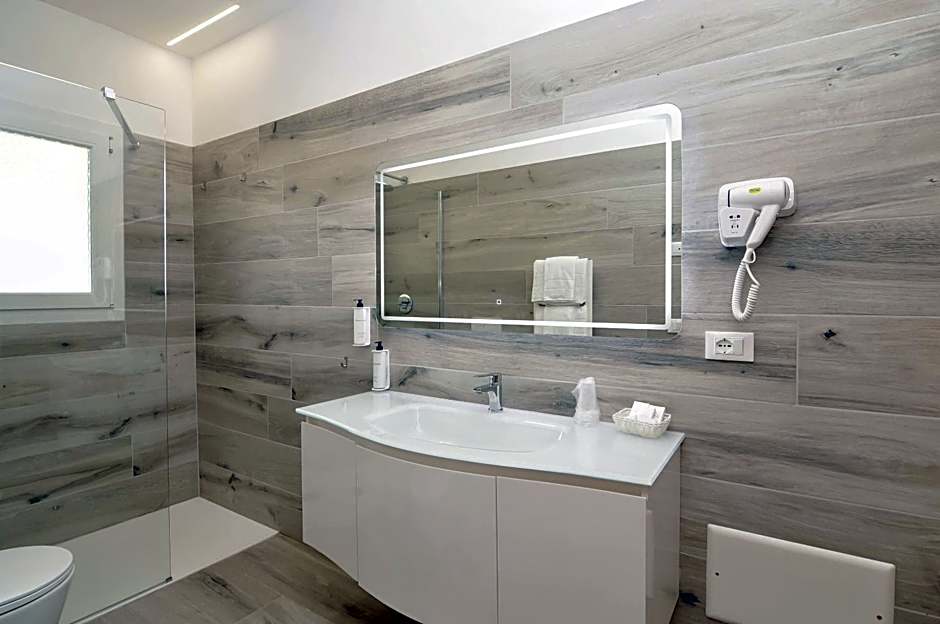 Marina Suites & Apartments 4 stelle S