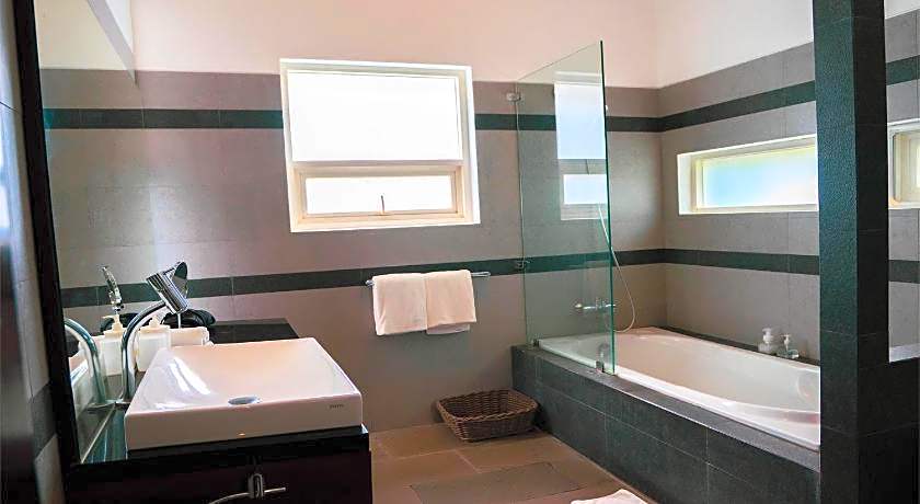 K Gallery Hotel