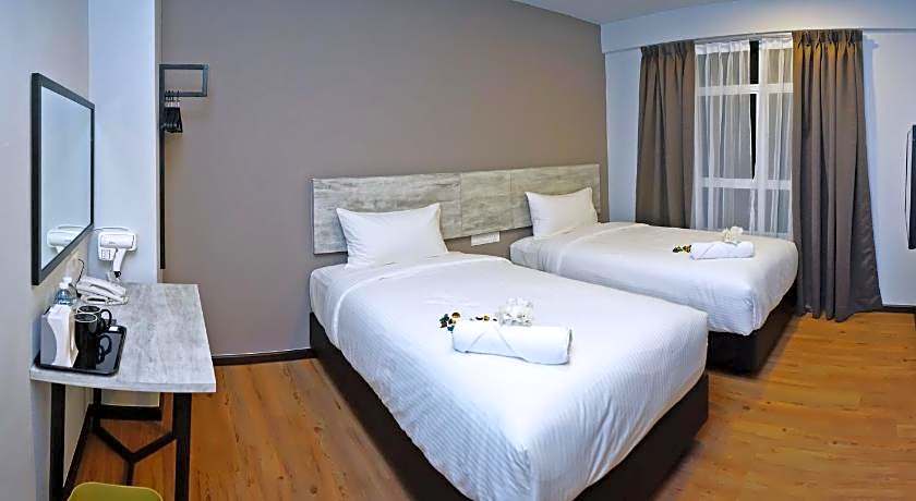 The Leverage Lite (Kuantan)