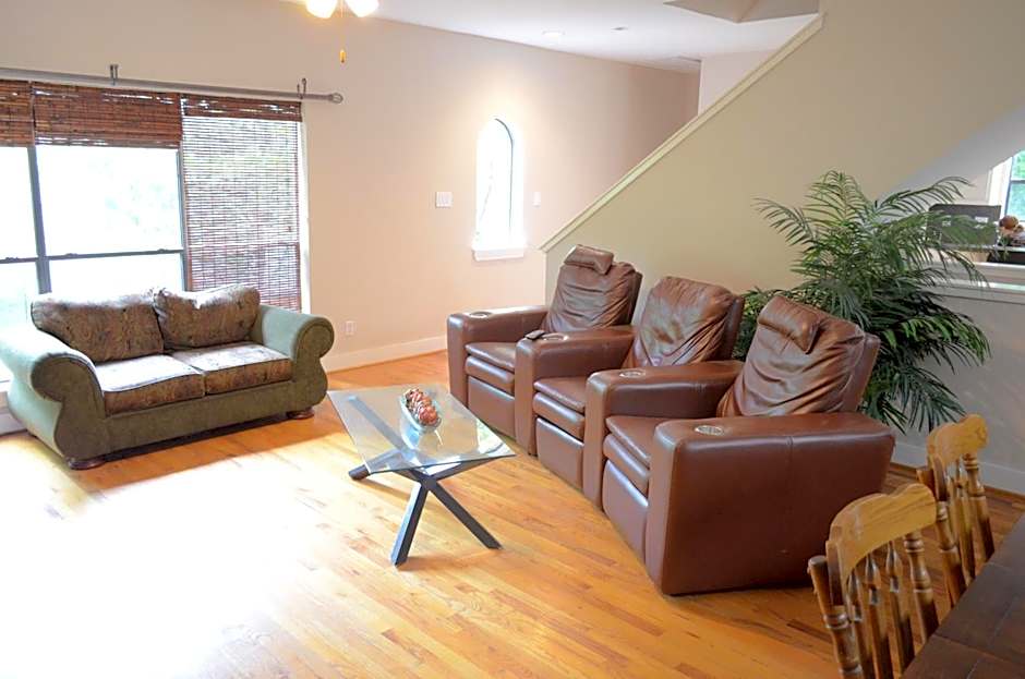Modern B & B