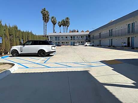 Travel Inn Motel