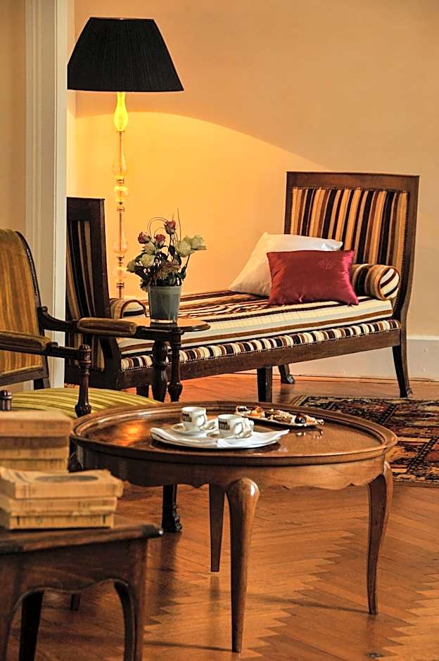 Logis Hotel Restaurant Chateau Bellevue