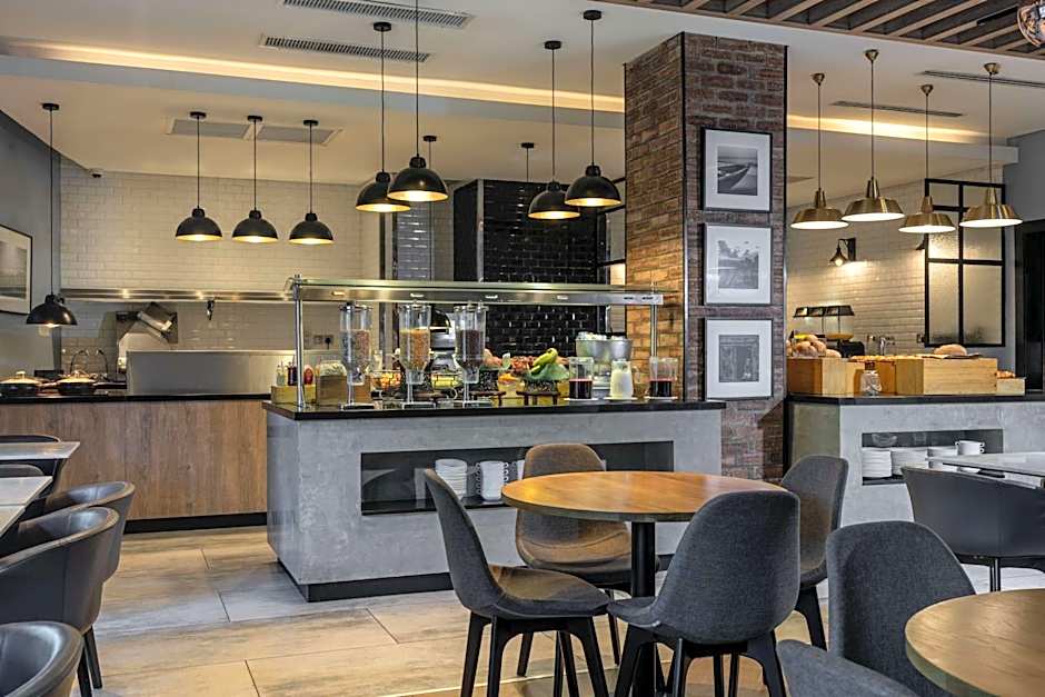 Park Inn by Radisson Serviced Apartments Lagos Victoria Island