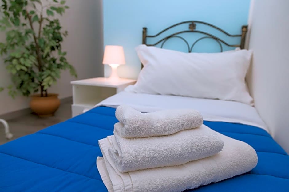 Tra L'Etna E Il Mare B&B