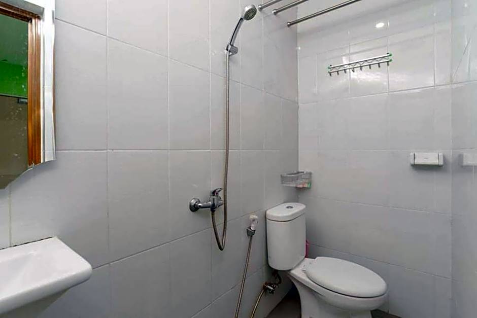 KoolKost near Nagoya Hill Batam (Minimum Stay 30 Nights)