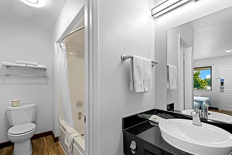 Motel 6-Monterey, CA