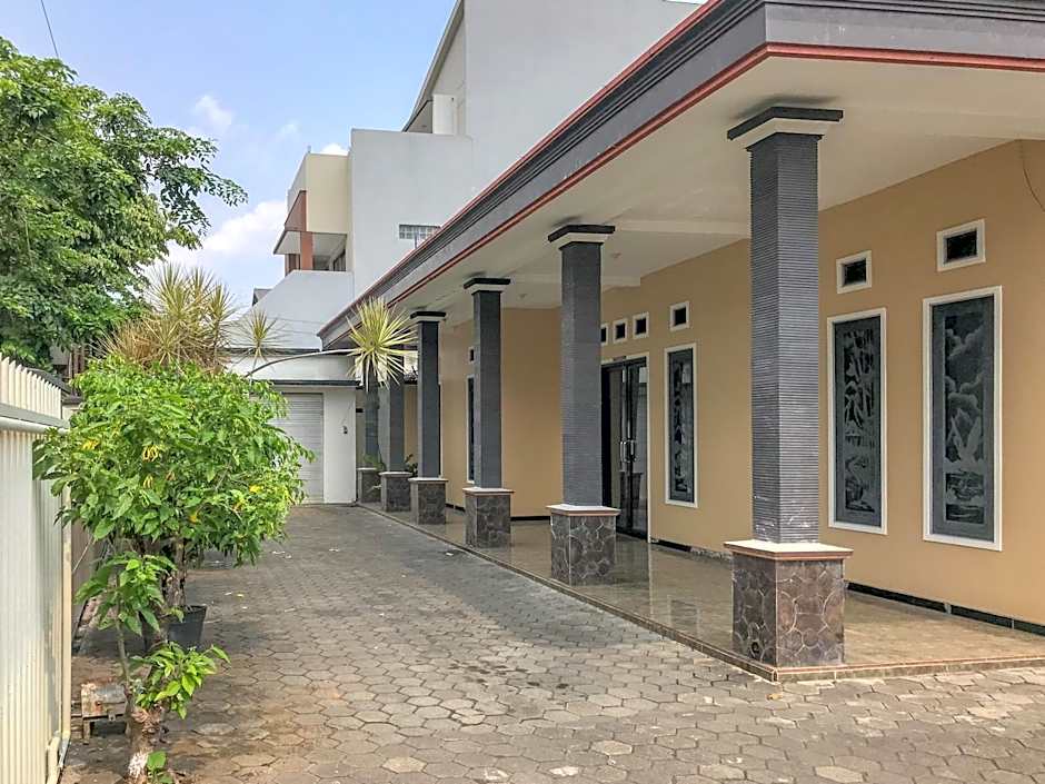 Guest House Shafira Syariah RedPartner