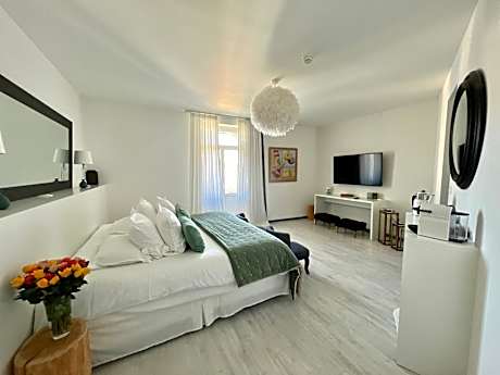 Familly Suite with Balcony, Sanctuary View and Free Spa access