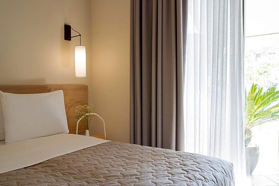 Zefyros Sea View Hotel