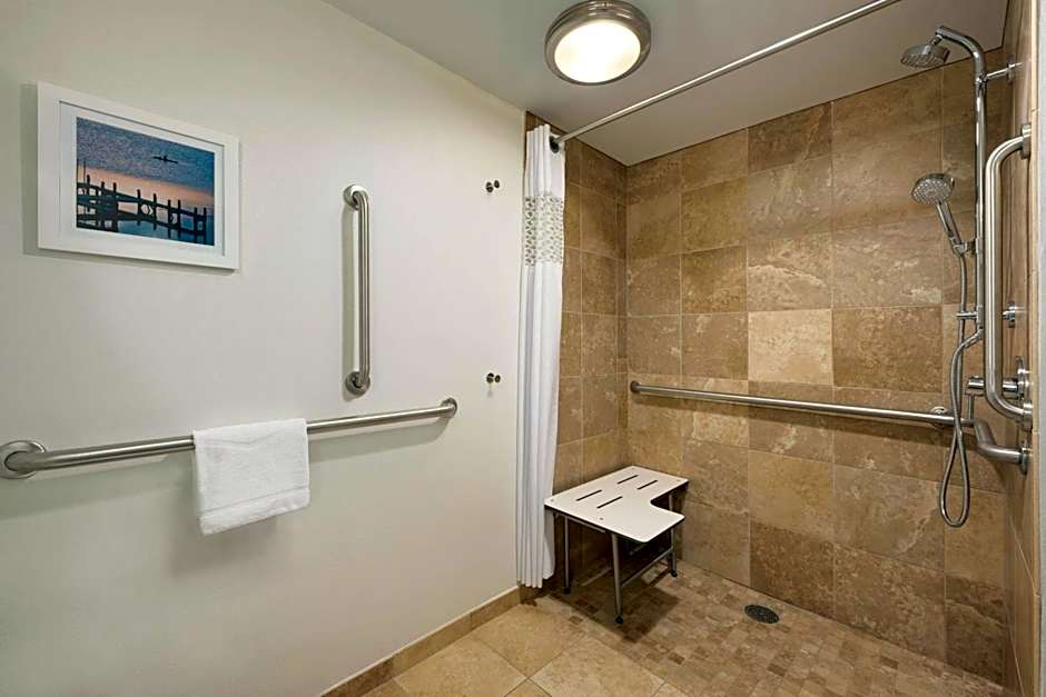 Hampton Inn By Hilton Appleton-Fox River Mall Area