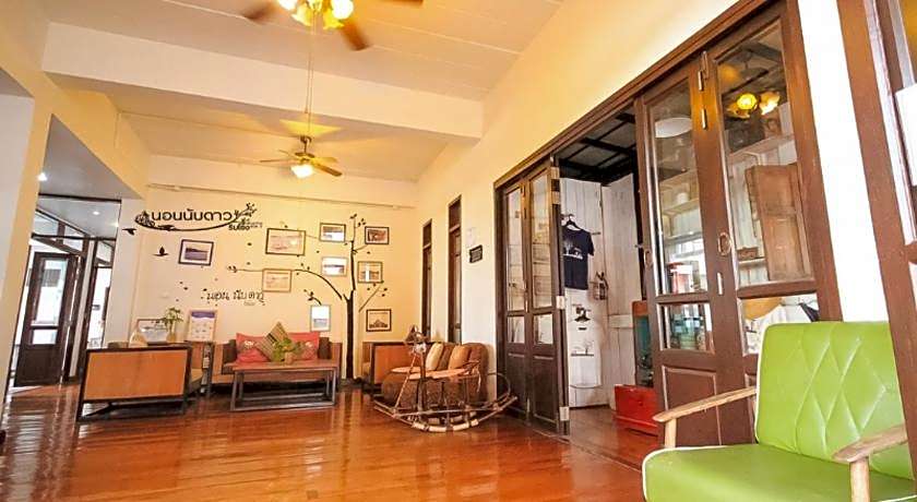 Norn Nab Dao Rimkhong Hotel