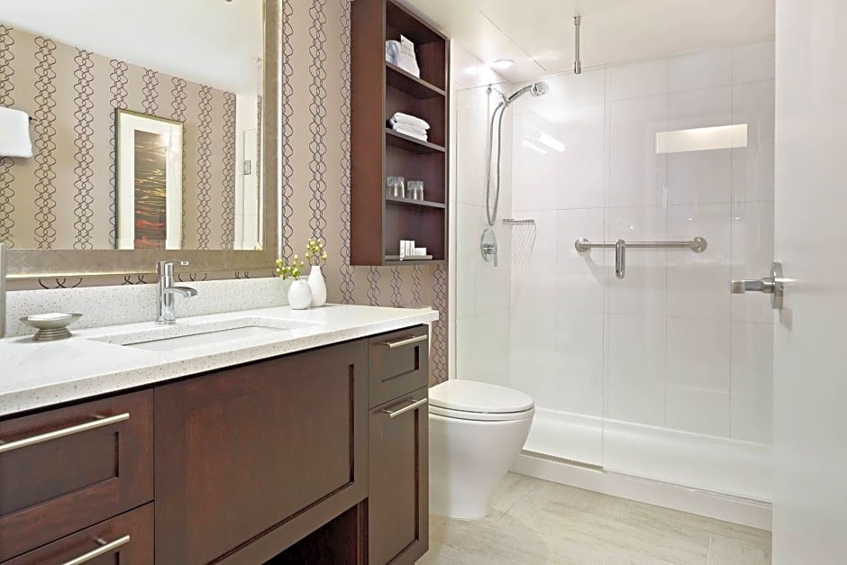 Residence Inn by Marriott Vancouver Downtown