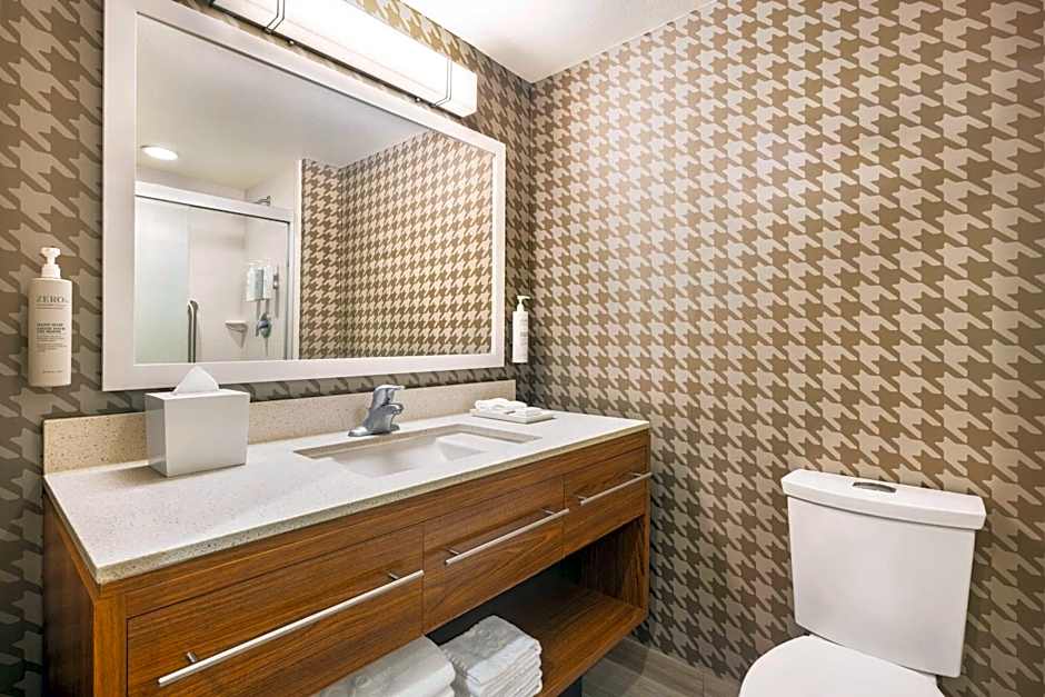 Home2 Suites By Hilton Denver West / Federal Center