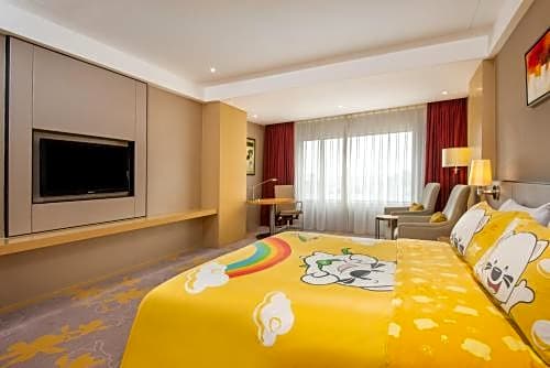 Holiday Inn Zhongshan Downtown, an IHG Hotel