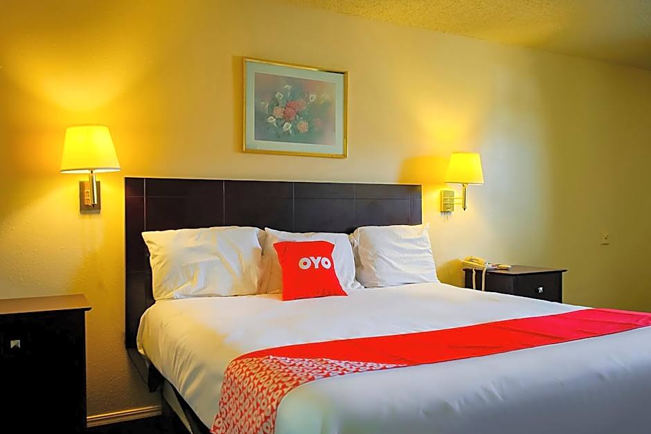 OYO Hotel Duncan, OK Hwy 81 Near Chisholm Casino
