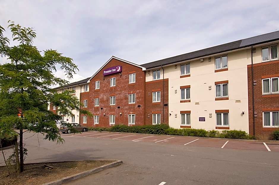 Premier Inn Newport Wales (M4, J24)