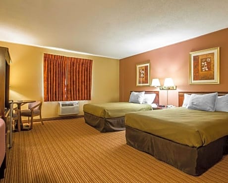 Double with 2 Double Beds - Smoking