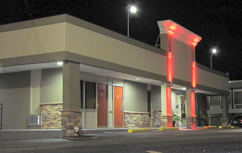 Red Carpet Inn - Augusta