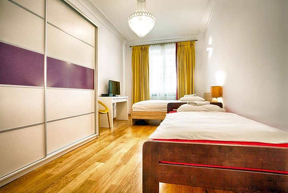 Old Town Kanonia Rooms & Apartments
