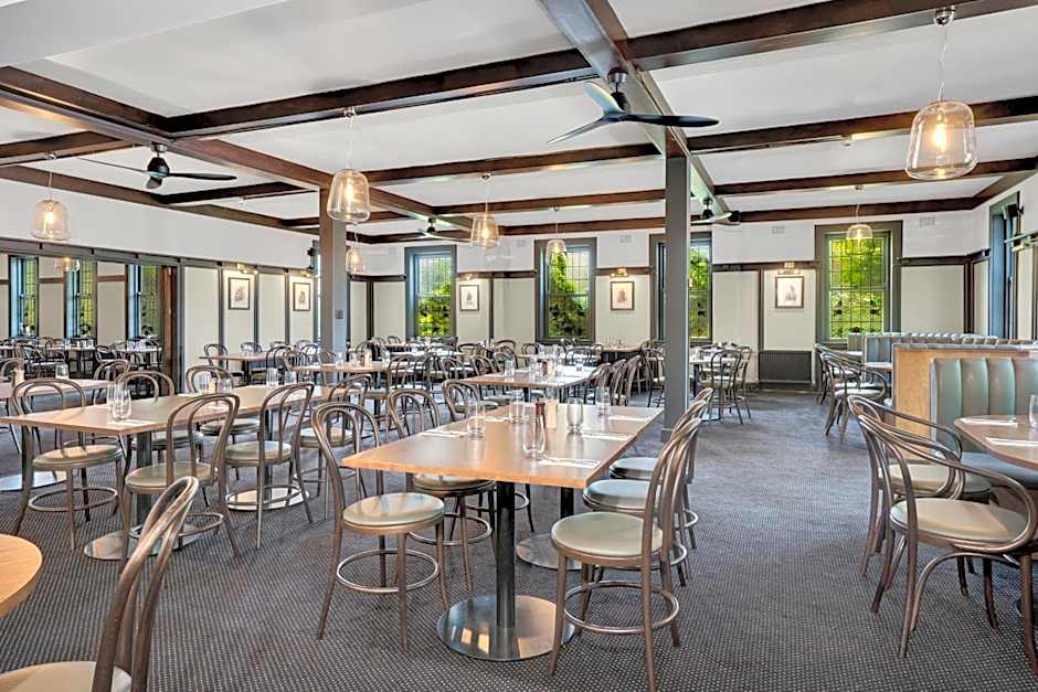 Bundanoon Hotel