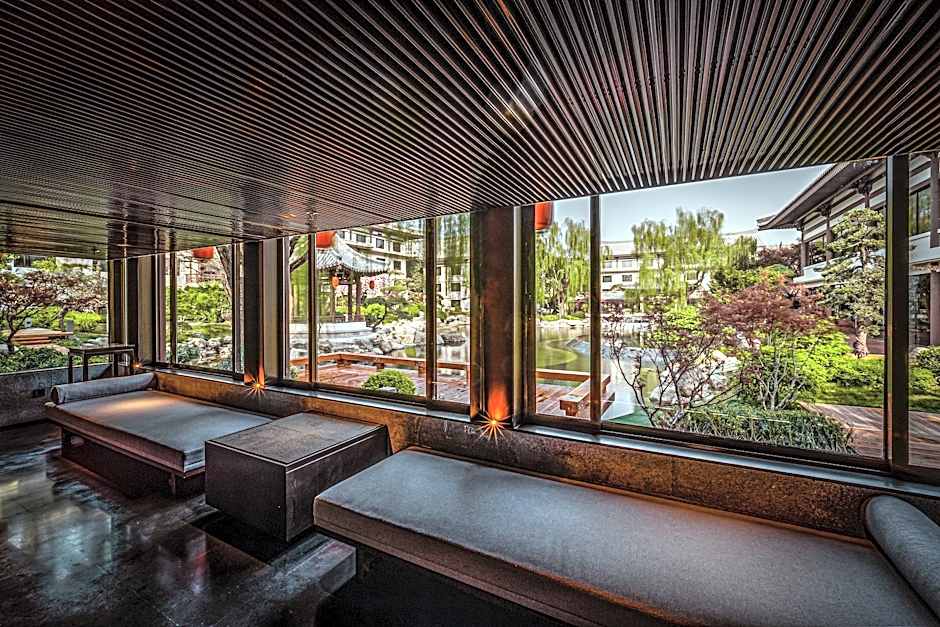 HUALUXE Xian Tanghua By IHG