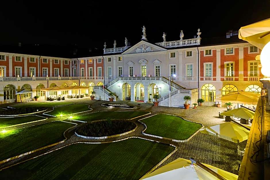Villa Fenaroli Palace Hotel