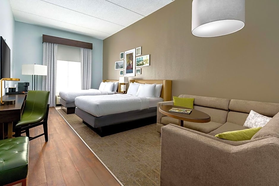The Bluff Hotel Savannah, Tapestry Collection by Hilton