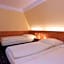 Hotel Astro