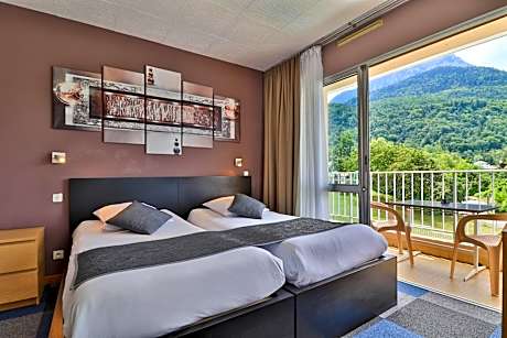 Twin Room with Lake View