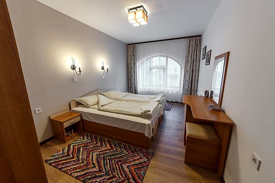 Monastery 2 Aparthotel